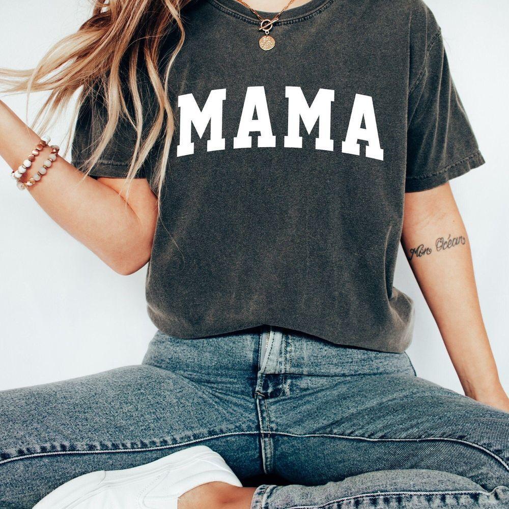 Comfort Colors Tee Mama Shirt New Mom Shirt Pregnancy Announcement Mothers Day Gift Mom Of Boys Girl Momma Mama Design T-shirt
